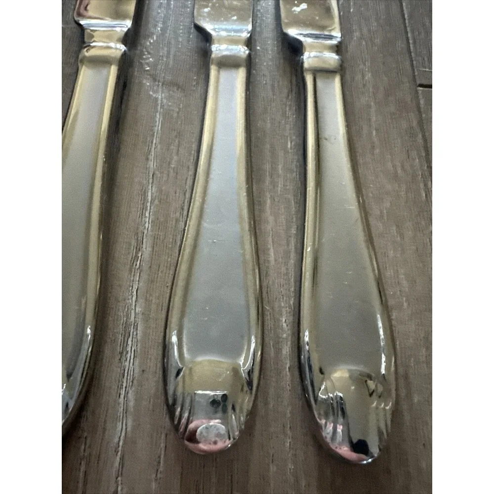 New Oneida‎ SATIN GARNET Set of 5 Dinner Knives 18/10 Stainless Flatware